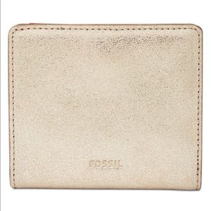 Fossil’s Emma mini wallet metallic gold NWT in bag